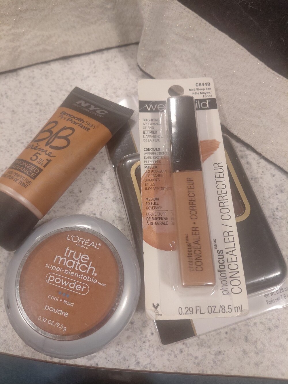 wet n wild Photofocus Concealer - Medium/Deep Tan